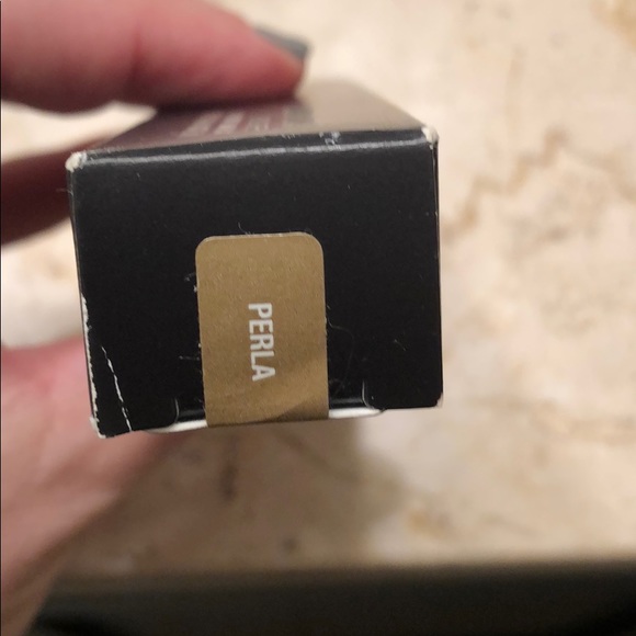 Anastasia Liquid glow highlighter 🆕 - Picture 2 of 2